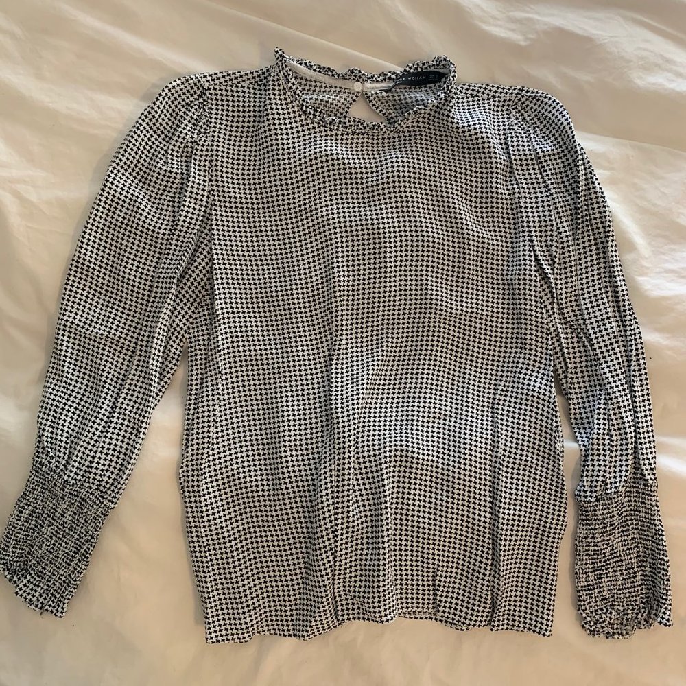 Scrunched Sleeve Zara Blouse